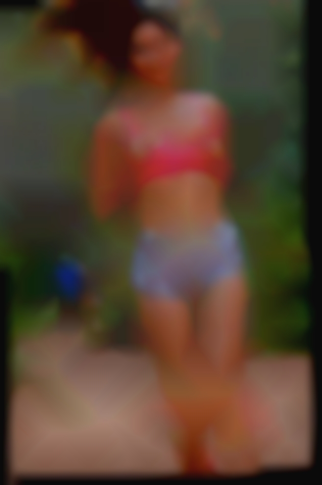 Chinees fat pussy kneel swingers to explore near Carleton Michigan??